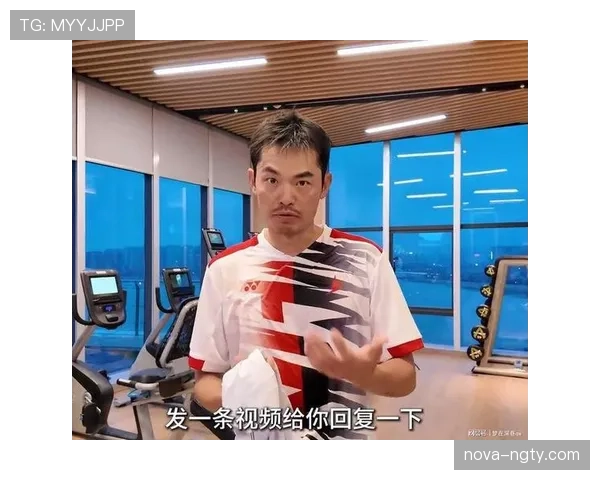 林丹退役后这身材管理也太狠了，健身房打卡比当年训练还勤？